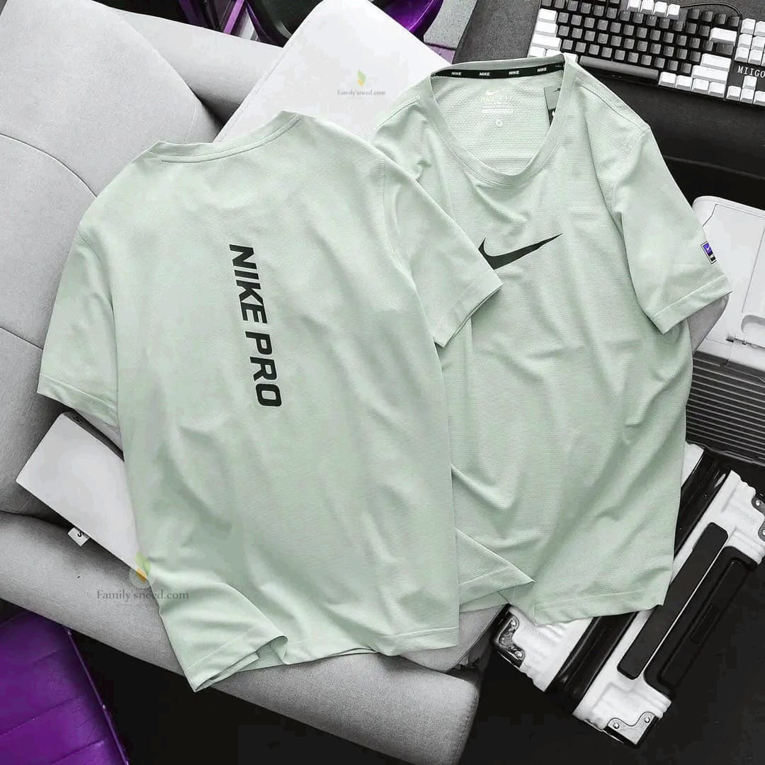 Men's  premium Sports t-shirt.