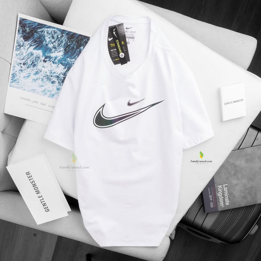 Men's premium Sports t-shirt.