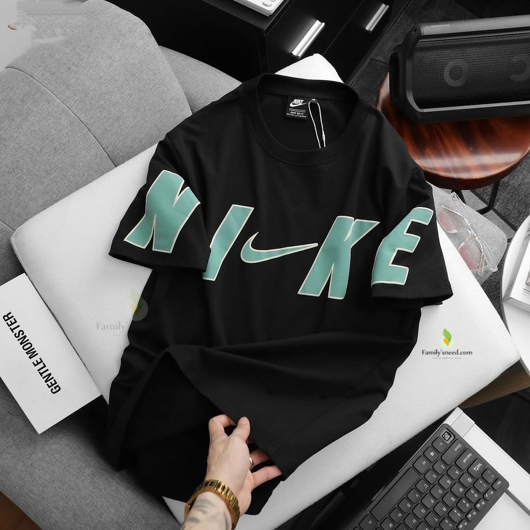 Men's premium Sports t-shirt.