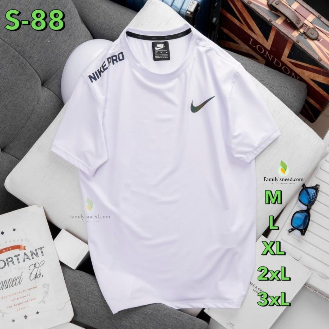 Men's premium Sports t-shirt.