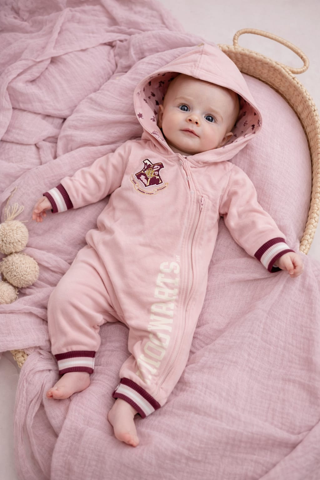 বেবি হুডি রম্পার।